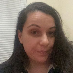 Meet your Posher, Effie